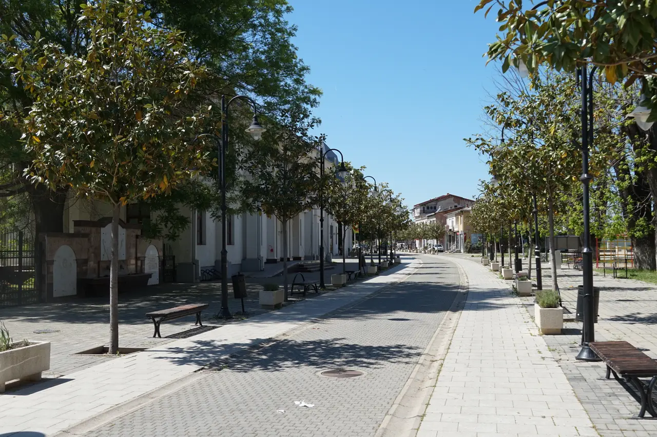 The central square of the small town of Demir Kapija