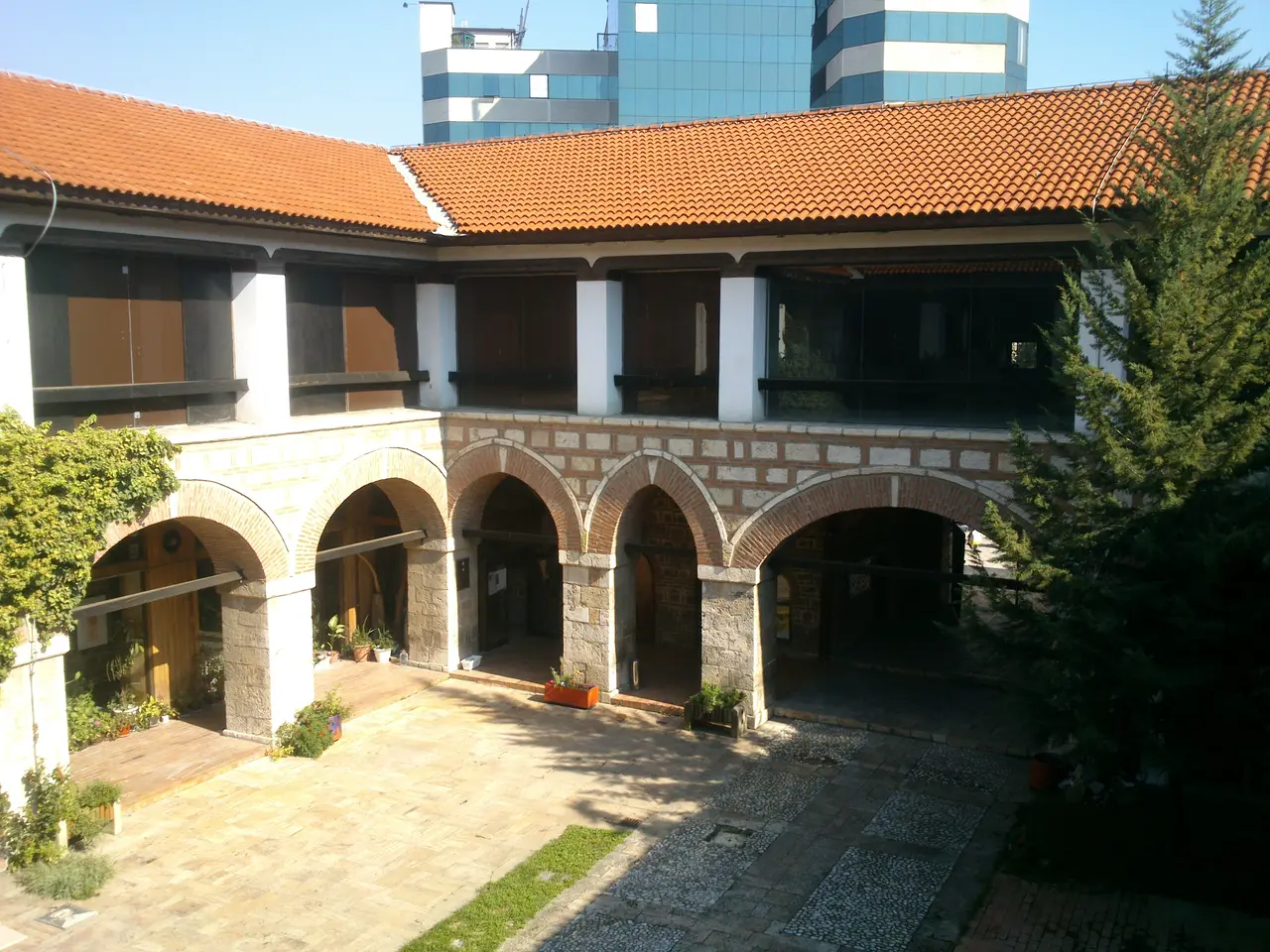 The courtyard and stone facade of Suli An in the Skopje Old Bazaar